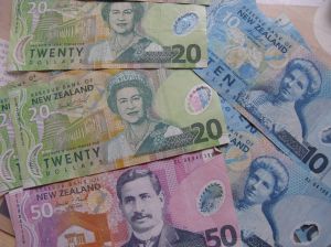 New Zealand money